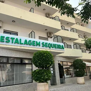 Estalagem Sequeira Bed & Breakfast